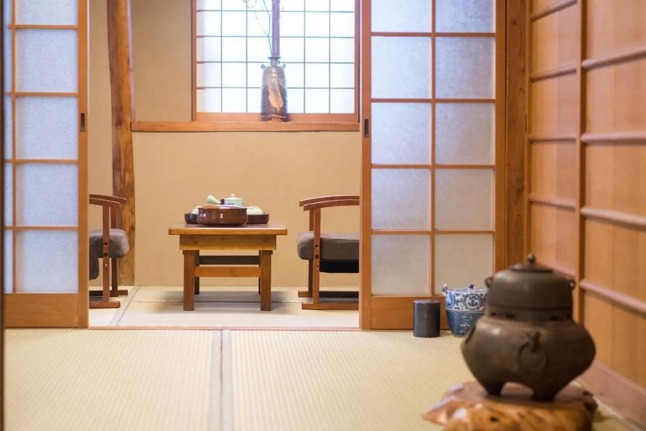 Makoto Kyomachi Villa Kyoto